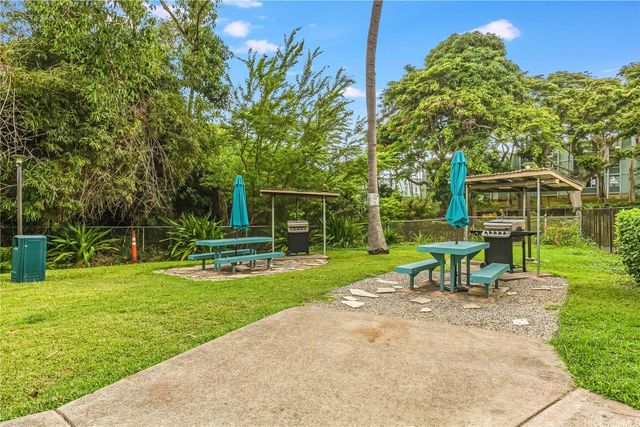 98-402 Koauka Loop 311, Aiea, HI 96701