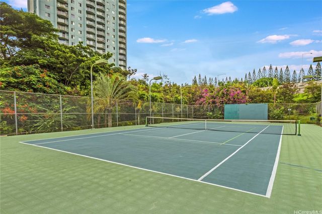 98-402 Koauka Loop 311, Aiea, HI 96701