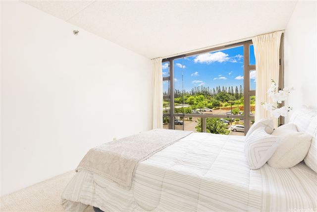 98-402 Koauka Loop 311, Aiea, HI 96701