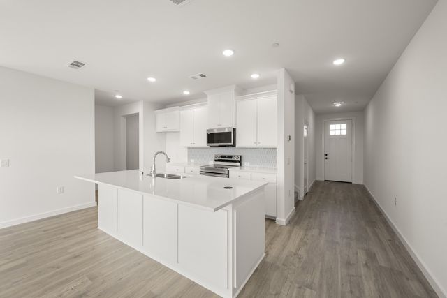 4611 Hawks Trail, Oak Point, TX 75068