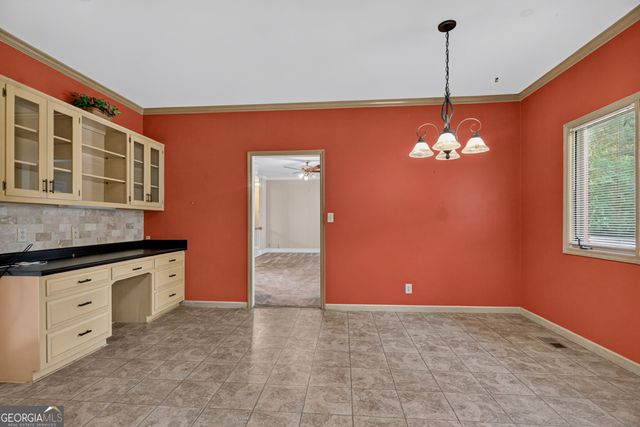 413 Ashford Circle, Lagrange, GA 30240