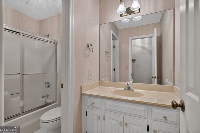 413 Ashford Circle, Lagrange, GA 30240