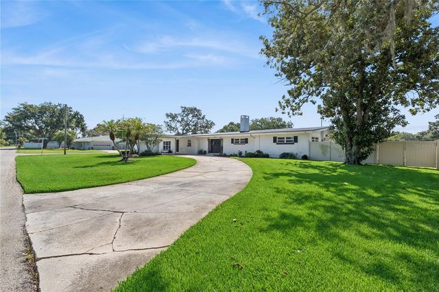 2925 E LAKE HARTRIDGE DRIVE, Winter Haven, FL 33881