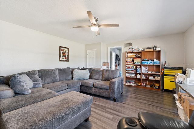 2925 E LAKE HARTRIDGE DRIVE, Winter Haven, FL 33881