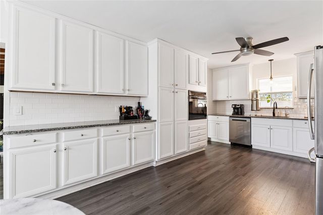 2925 E LAKE HARTRIDGE DRIVE, Winter Haven, FL 33881