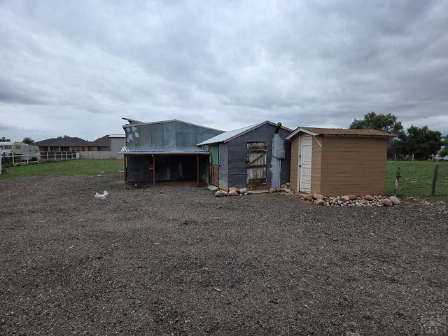 843 Baxter Rd, Pueblo, CO 81006