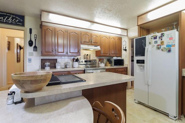 843 Baxter Rd, Pueblo, CO 81006