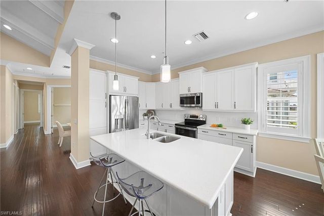 6553 Dominica DR 202, Naples, FL 34113