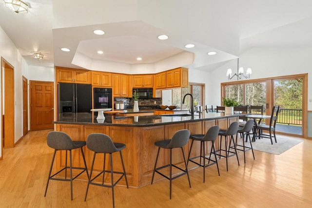 N73W26971 Kettle Cove LANE, Lisbon, WI 53089