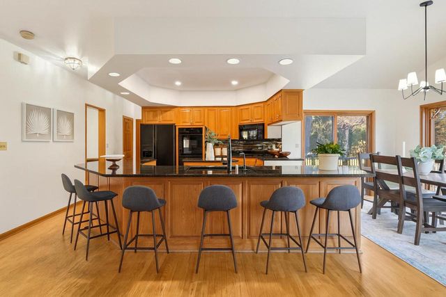 N73W26971 Kettle Cove LANE, Lisbon, WI 53089