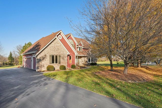 N73W26971 Kettle Cove LANE, Lisbon, WI 53089