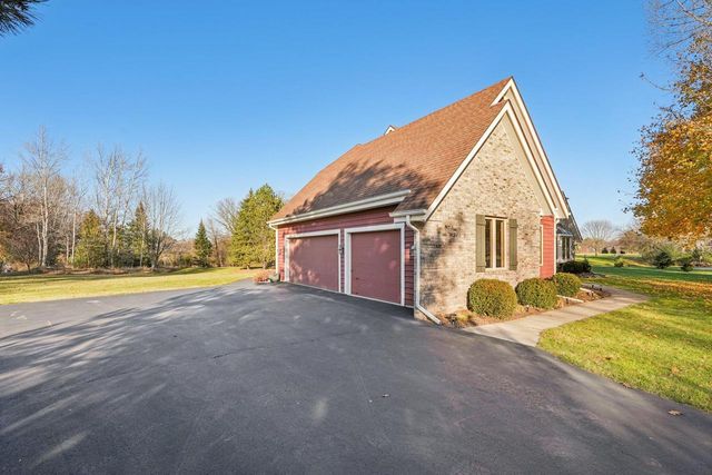 N73W26971 Kettle Cove LANE, Lisbon, WI 53089