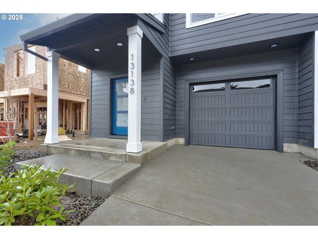 13126 SEASONS Ln Lot 5, Oregon City, OR 97045
