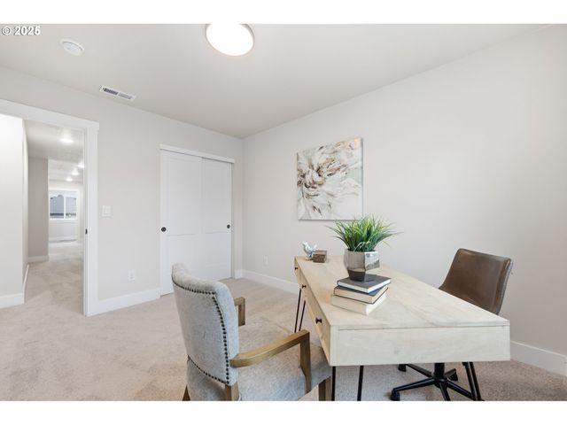 13126 SEASONS Ln Lot 5, Oregon City, OR 97045