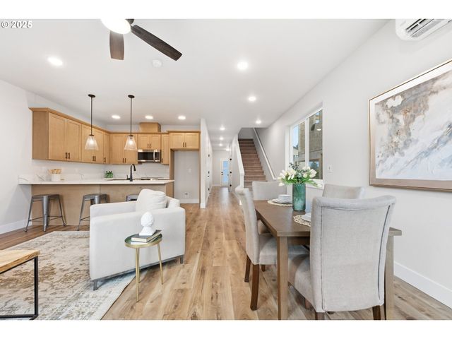 13126 SEASONS Ln Lot 5, Oregon City, OR 97045