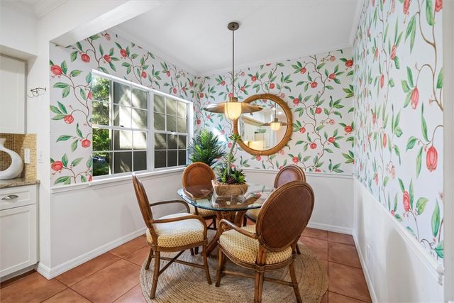1295 Winding Oaks Circle E 803, Vero Beach, FL 32963