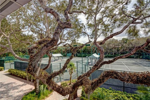 1295 Winding Oaks Circle E 803, Vero Beach, FL 32963