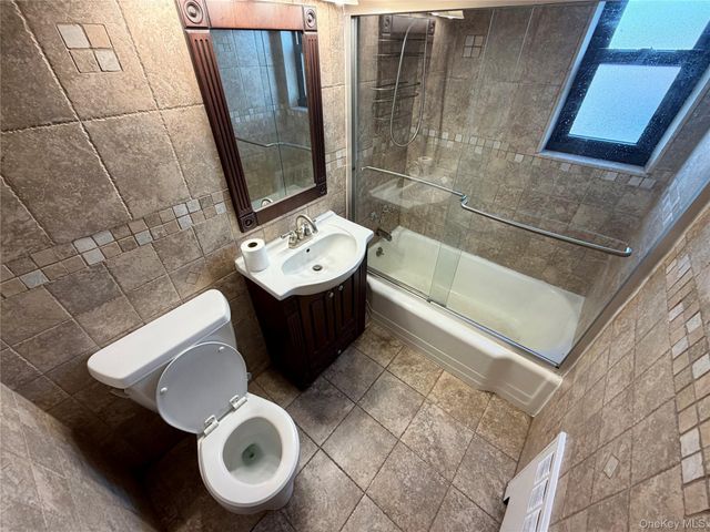 155-17 81st Street 4, Howard Beach, NY 11414