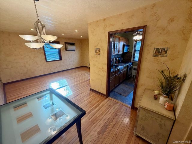 155-17 81st Street 4, Howard Beach, NY 11414