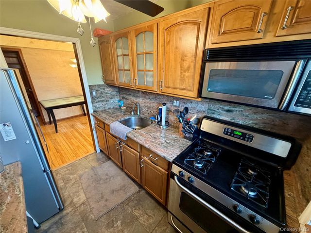 155-17 81st Street 4, Howard Beach, NY 11414