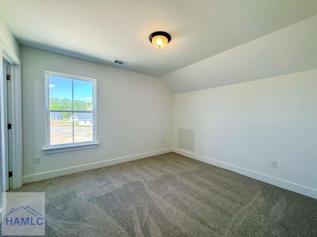 151 Cottage Loop, Midway, GA 31320