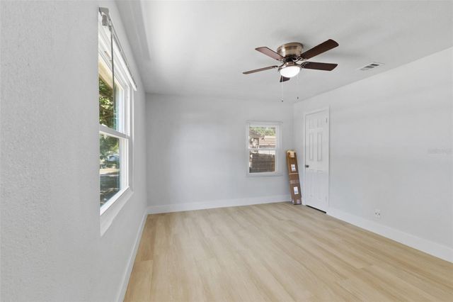 4115 FAIRFIELD AVENUE S, St Petersburg, FL 33711