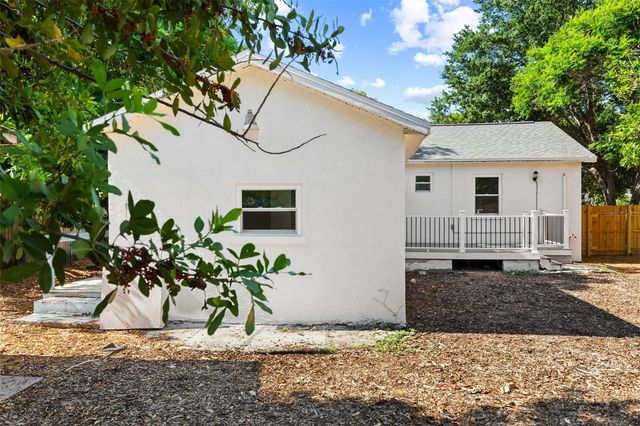 4115 FAIRFIELD AVENUE S, St Petersburg, FL 33711