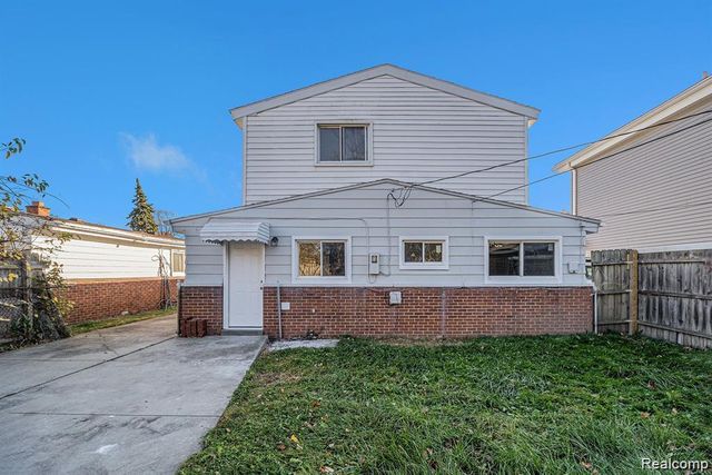 408 W Jarvis Avenue, Hazel Park, MI 48030