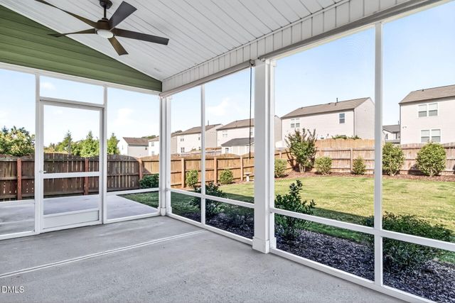 2542 Perthshire Lane, Fuquay Varina, NC 27526