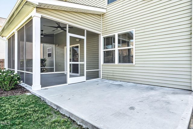 2542 Perthshire Lane, Fuquay Varina, NC 27526