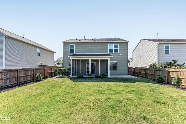2542 Perthshire Lane, Fuquay Varina, NC 27526
