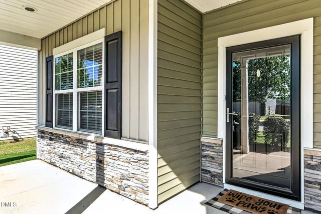 2542 Perthshire Lane, Fuquay Varina, NC 27526