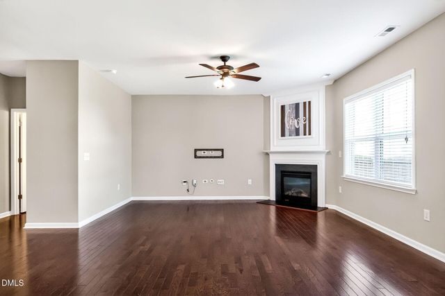 2542 Perthshire Lane, Fuquay Varina, NC 27526