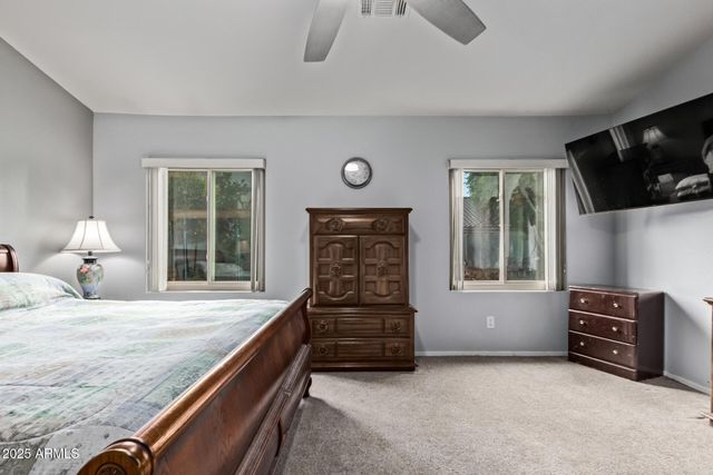 5512 E Holmes Avenue, Mesa, AZ 85206