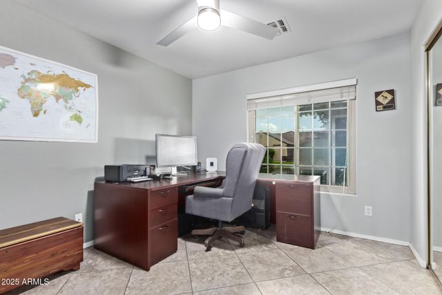 5512 E Holmes Avenue, Mesa, AZ 85206