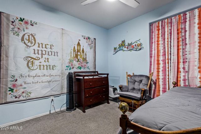 5512 E Holmes Avenue, Mesa, AZ 85206