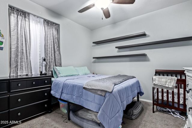 5512 E Holmes Avenue, Mesa, AZ 85206