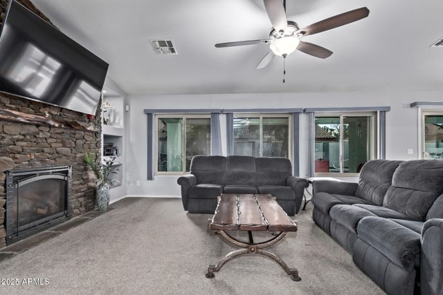 5512 E Holmes Avenue, Mesa, AZ 85206