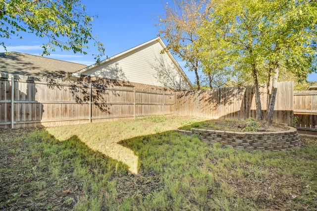 322 S Watson Street, Alvarado, TX 76009
