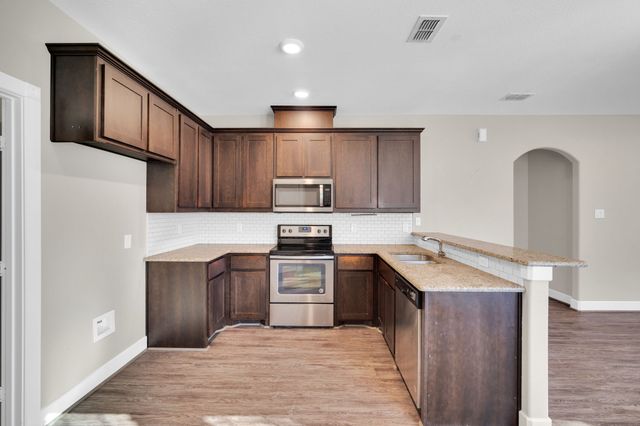 322 S Watson Street, Alvarado, TX 76009