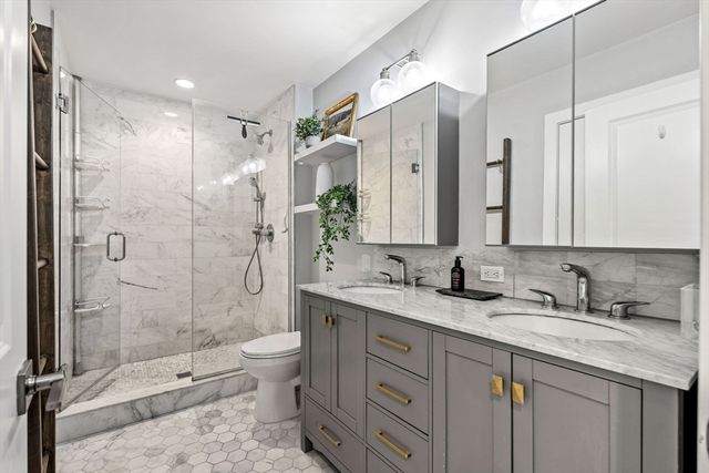 335 Maverick Street 3, Boston, MA 02128