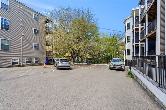 335 Maverick Street 3, Boston, MA 02128