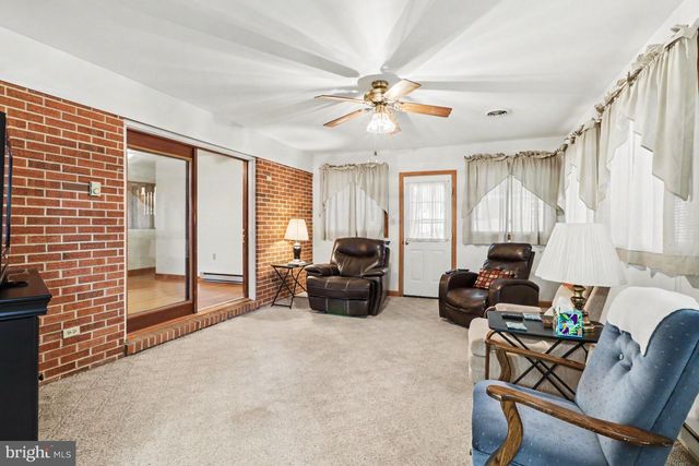 50 EISENHOWER DRIVE, Chambersburg, PA 17201
