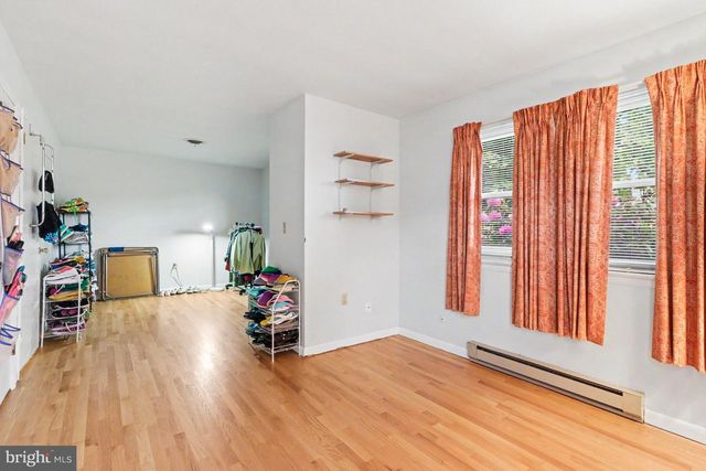 50 EISENHOWER DRIVE, Chambersburg, PA 17201