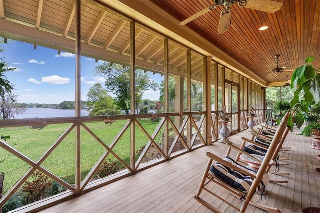 2300 Burgett Road, Mobile, AL 36605