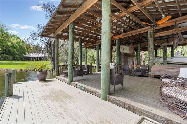 2300 Burgett Road, Mobile, AL 36605