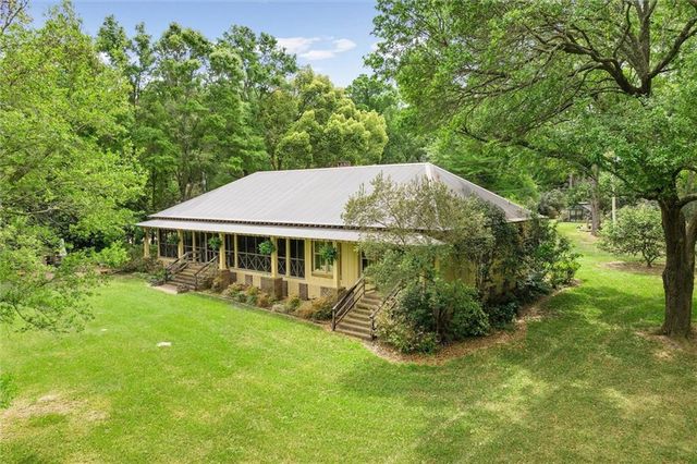 2300 Burgett Road, Mobile, AL 36605