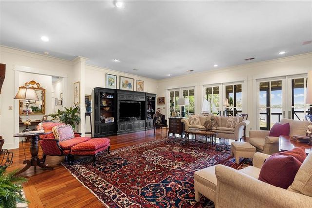 2300 Burgett Road, Mobile, AL 36605