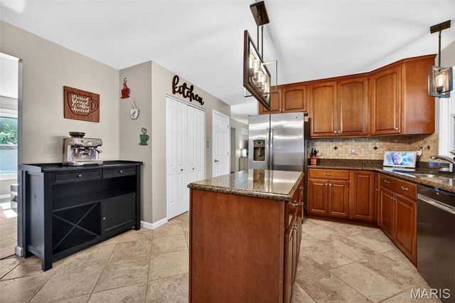 29 Atwater Drive, St Peters, MO 63376