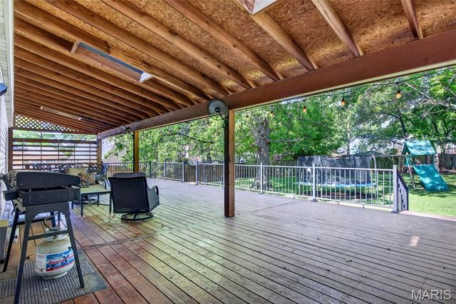 29 Atwater Drive, St Peters, MO 63376